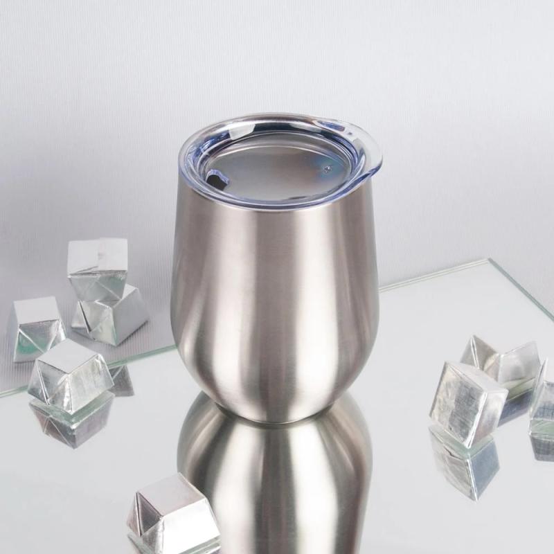 Приятные мелочи: недорогие подарки, которые можно дарить клиентам