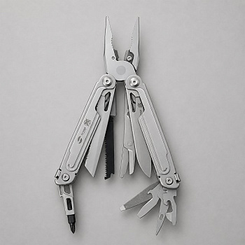 Мультитул Stinger, 113 х 22 мм, 21 функция, сталь, серебристый, в картонной коробке