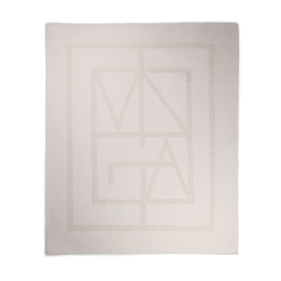 Плед VINGA Monogram из переработанного полиэстера GRS, 170x130 см