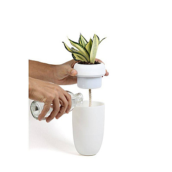 Горшок с крышкой, белый