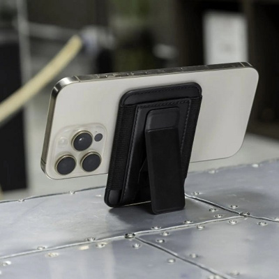 Картхолдер magsafe с подставкой для смартфона «Wally stand», черный