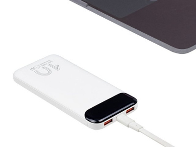 RIVACASE VA2540 (10 000mAh), QC/PD 20W внешний аккумулятор с дисплеем