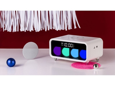 Часы с беспроводным зарядным устройством Rombica Timebox 1